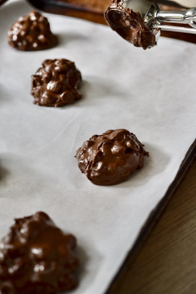 Flourless Chocolate Cookie Sandwiches