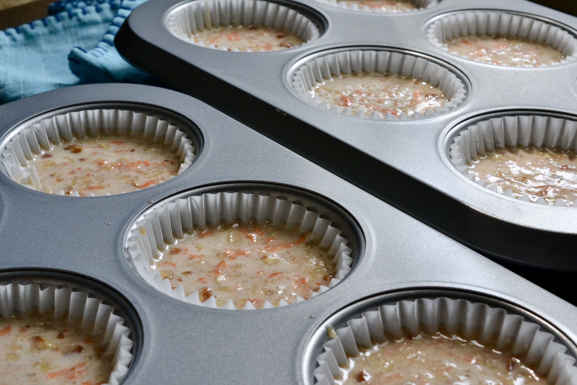 Carrot Cake Cupcakes Tins